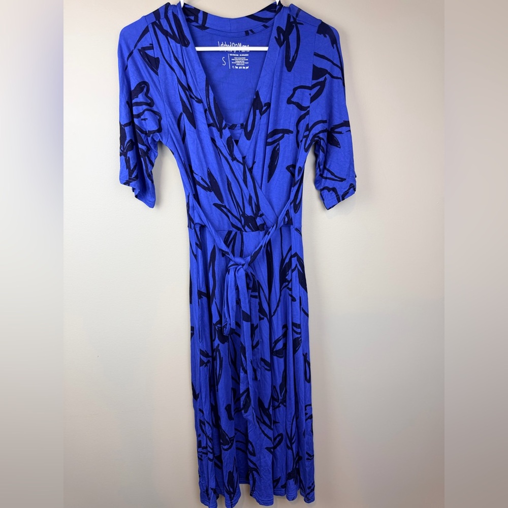 Latched Mama Wrap Nursing Dress Size Small